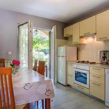 Apartment Agneza Mali Losinj